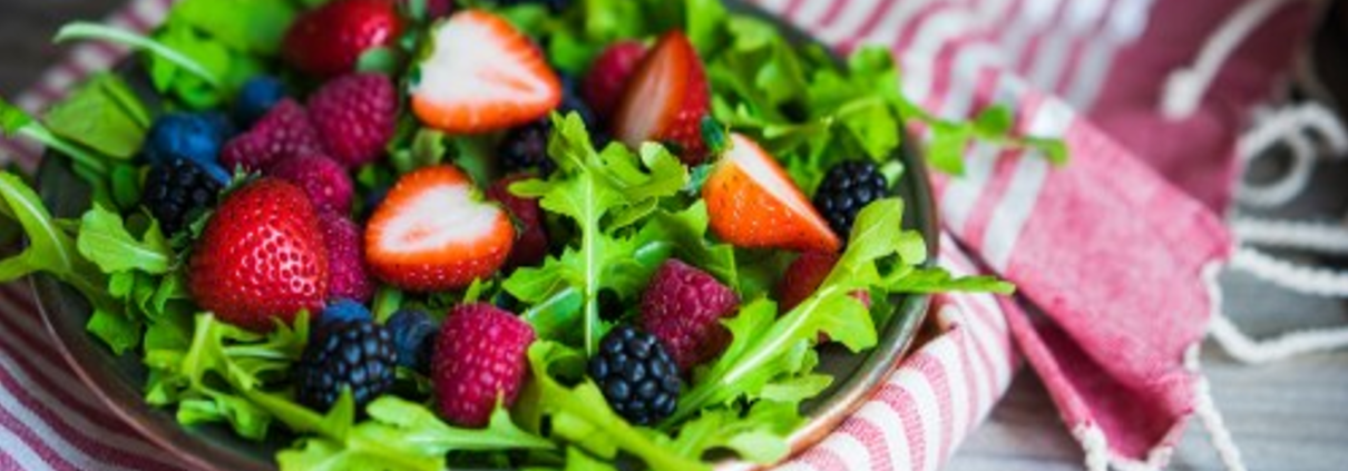 Sugar Snap Berry Salad Recipe